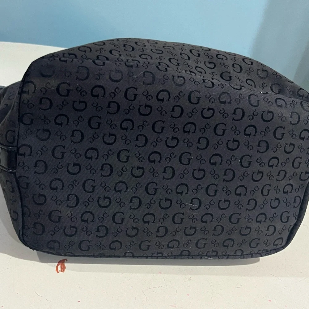 Black Guess monogram shoulder bag and wallet set